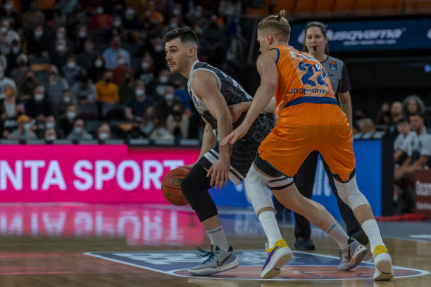 激烈对抗 激烈对抗