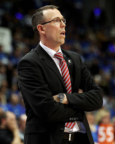 占据优势 占据优势